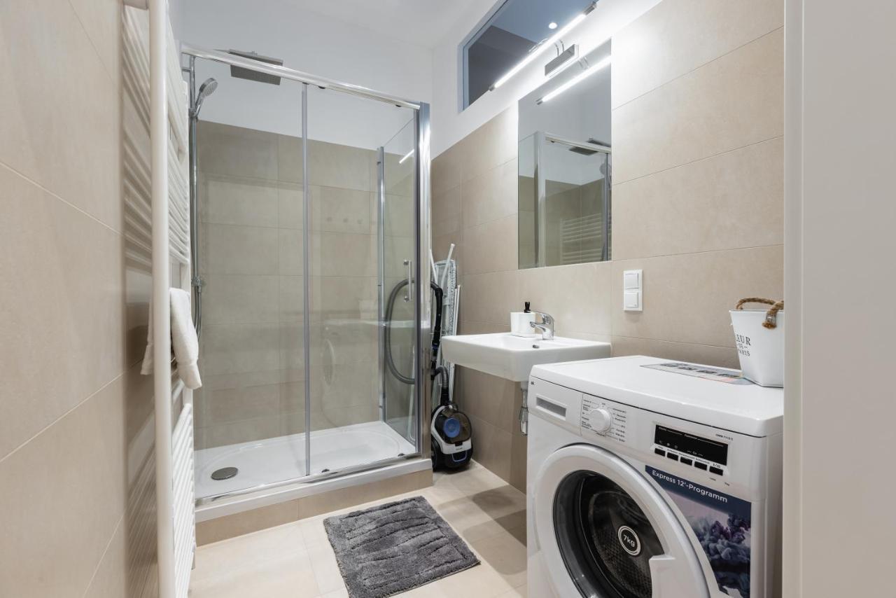Trendy Apt With - Smart Tv, Coffee Machine In Meidling Wien Eksteriør billede