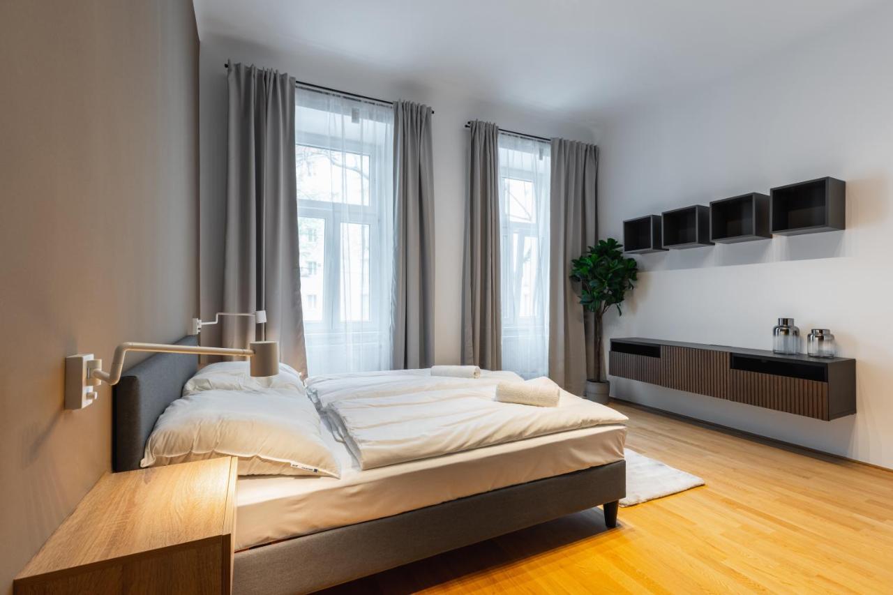 Trendy Apt With - Smart Tv, Coffee Machine In Meidling Wien Eksteriør billede