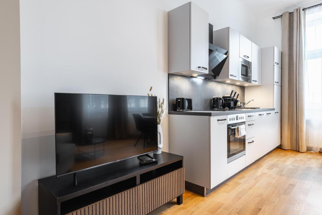 Trendy Apt With - Smart Tv, Coffee Machine In Meidling Wien Eksteriør billede